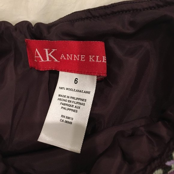 Combo: Banana Republic top, Anne Kline skirt Small - Picture 11 of 16